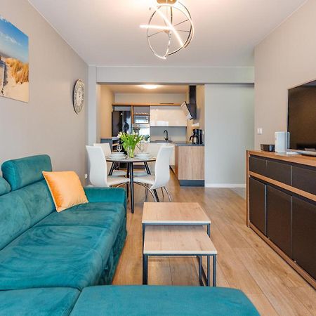 Apartament Czarna Perla Z Garazem 7 E Perlowa Przystan - Holiday City Kolobrzeg Dış mekan fotoğraf