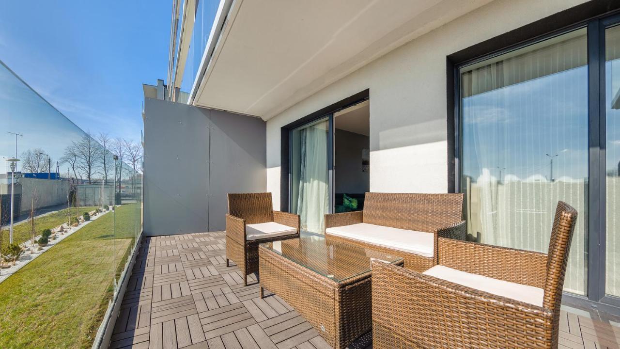 Apartament Czarna Perla Z Garazem 7 E Perlowa Przystan - Holiday City Kolobrzeg Dış mekan fotoğraf