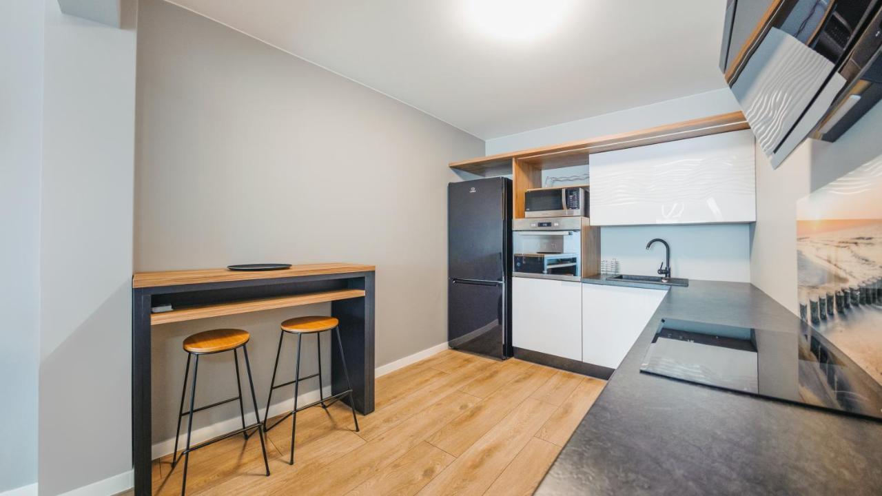 Apartament Czarna Perla Z Garazem 7 E Perlowa Przystan - Holiday City Kolobrzeg Dış mekan fotoğraf